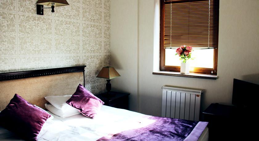 Hotel Victoria バクリアニ 部屋 写真